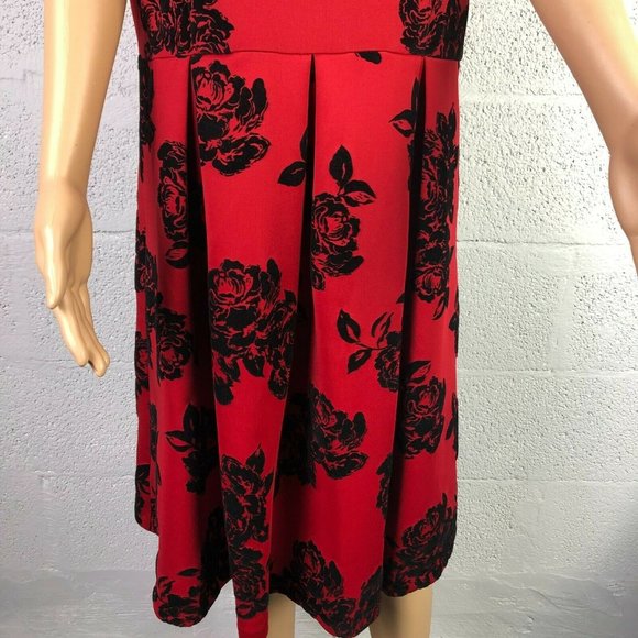 Studio One New York Sleeveless Scuba Crepe & Velvet Dress Style 70645JP Size 16 - Picture 3 of 11